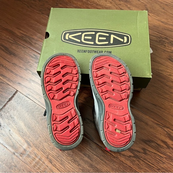 KEEN Hikeport II Sport Waterproof Boot. - Picture 7 of 9